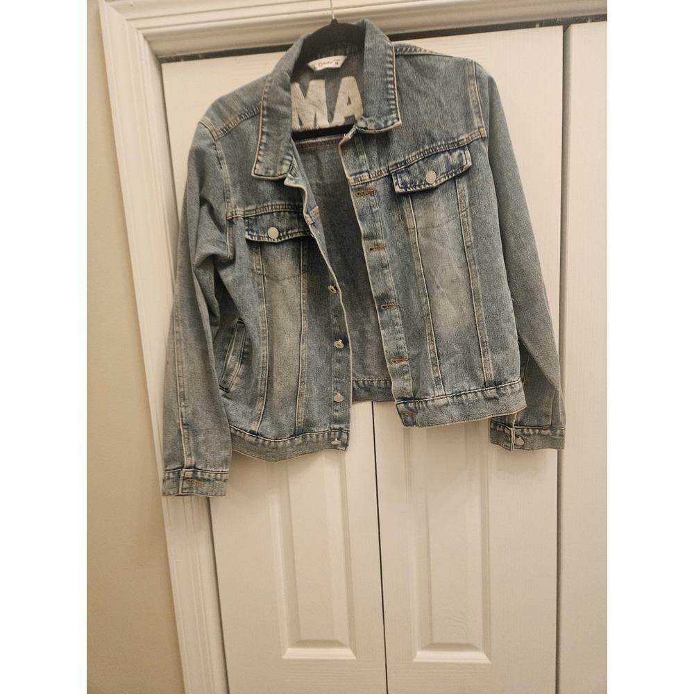 PatPat Womens Mama Denim Jacket Light Wash Chenille Patch Trucker Blue Size M